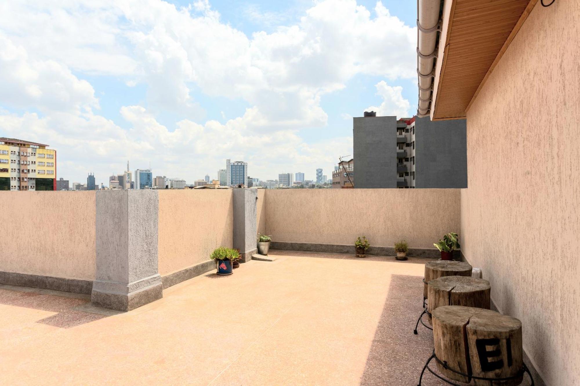 Penthouse Rooftop Studio With King Bed Nairobi Eksteriør billede